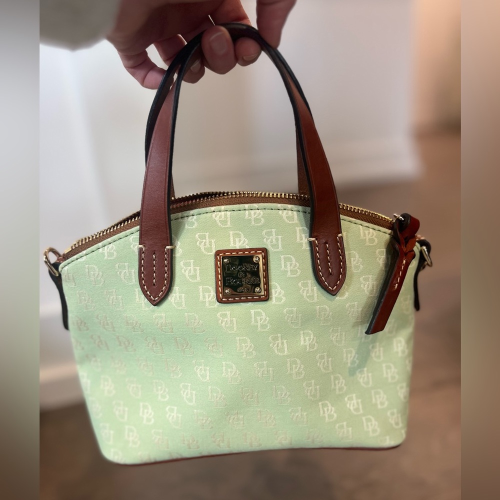Dooney & Bourke Crossbody Purse Bag